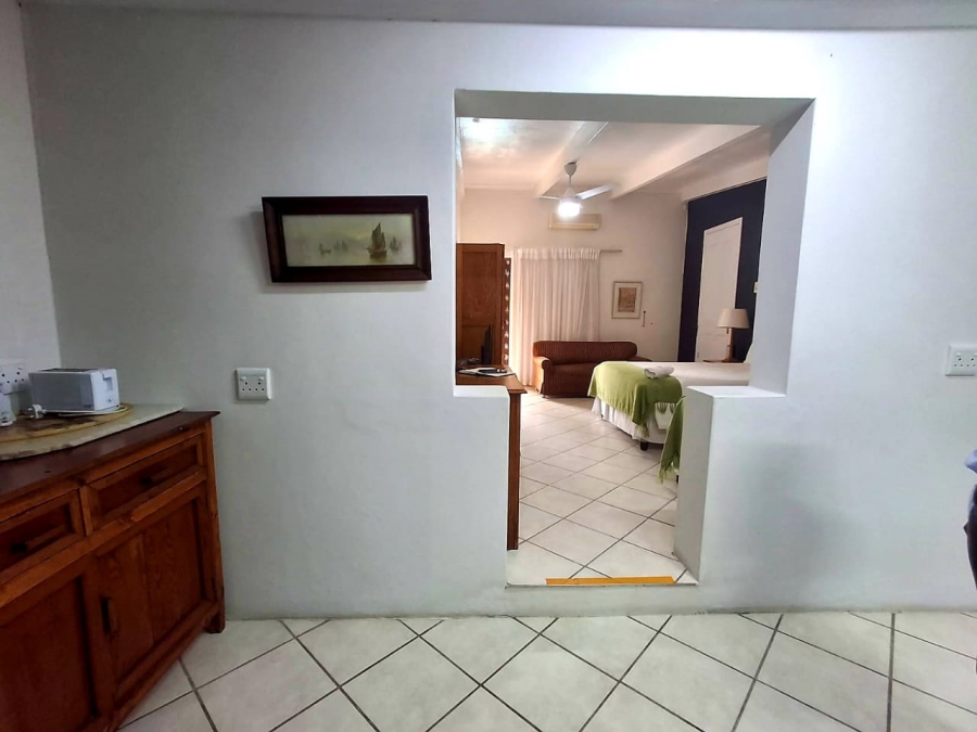 7 Bedroom Property for Sale in Baysville Eastern Cape